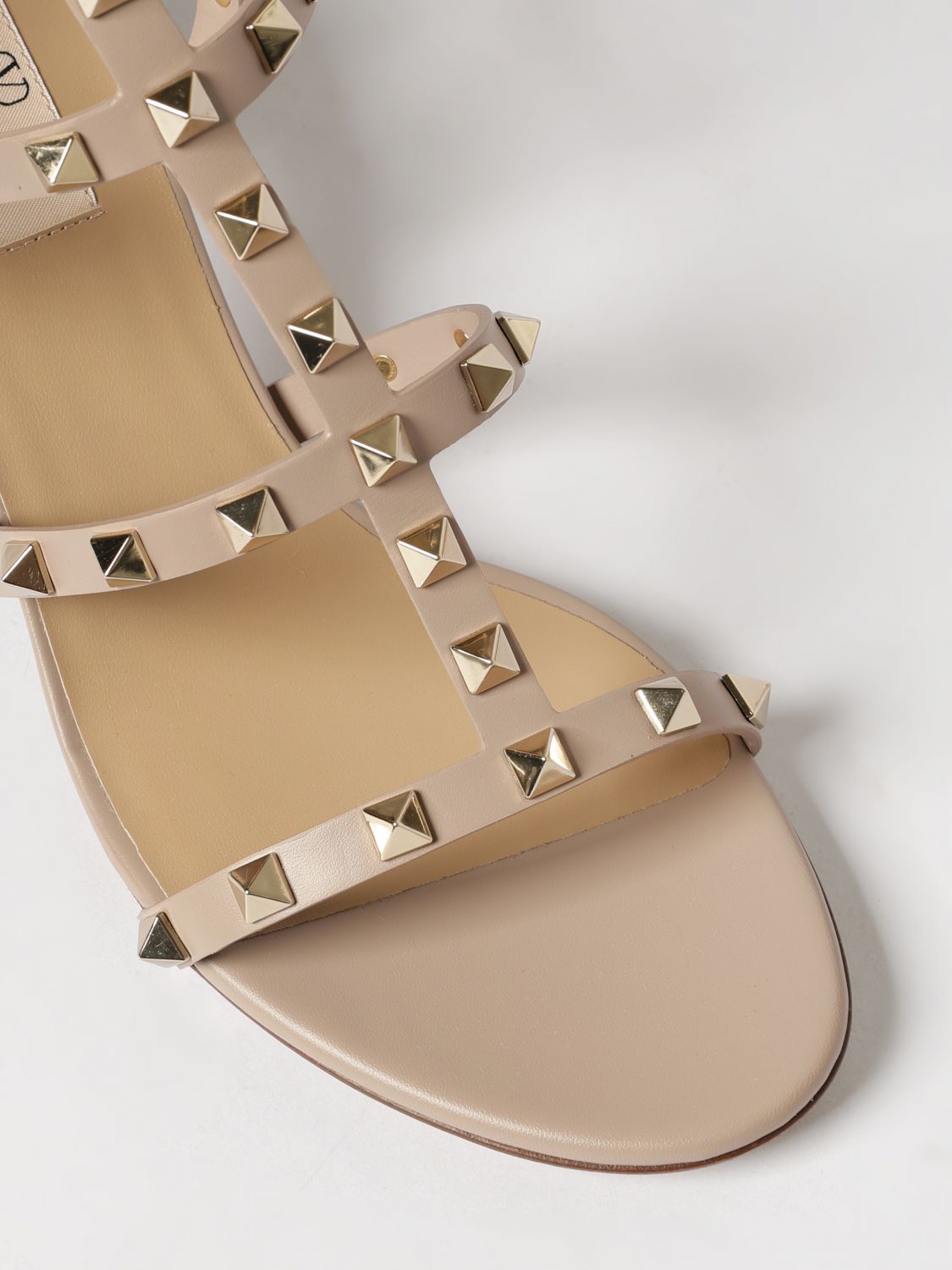 woman's heeled sandal