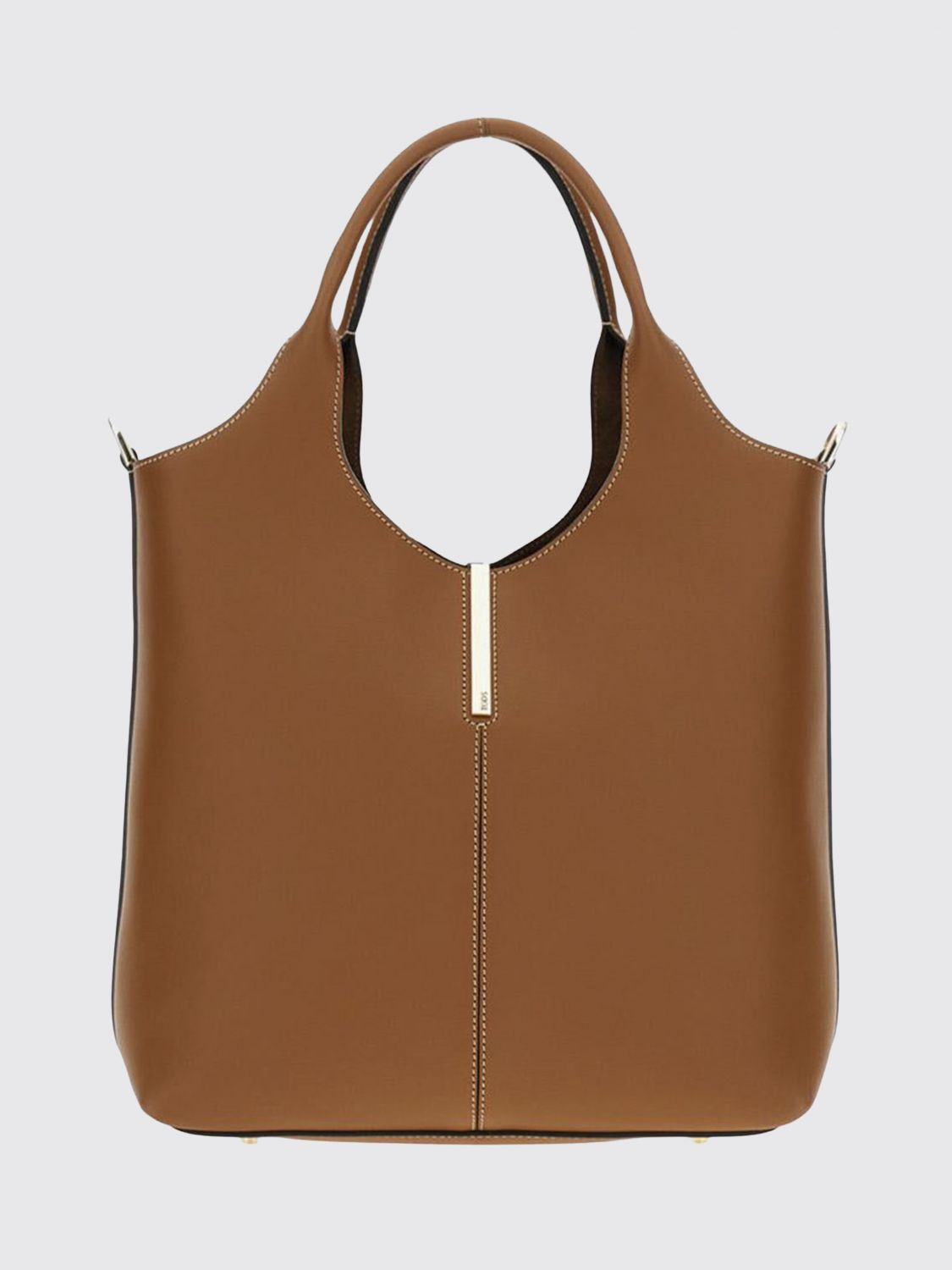 woman's tote bag