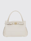 woman's tote bag