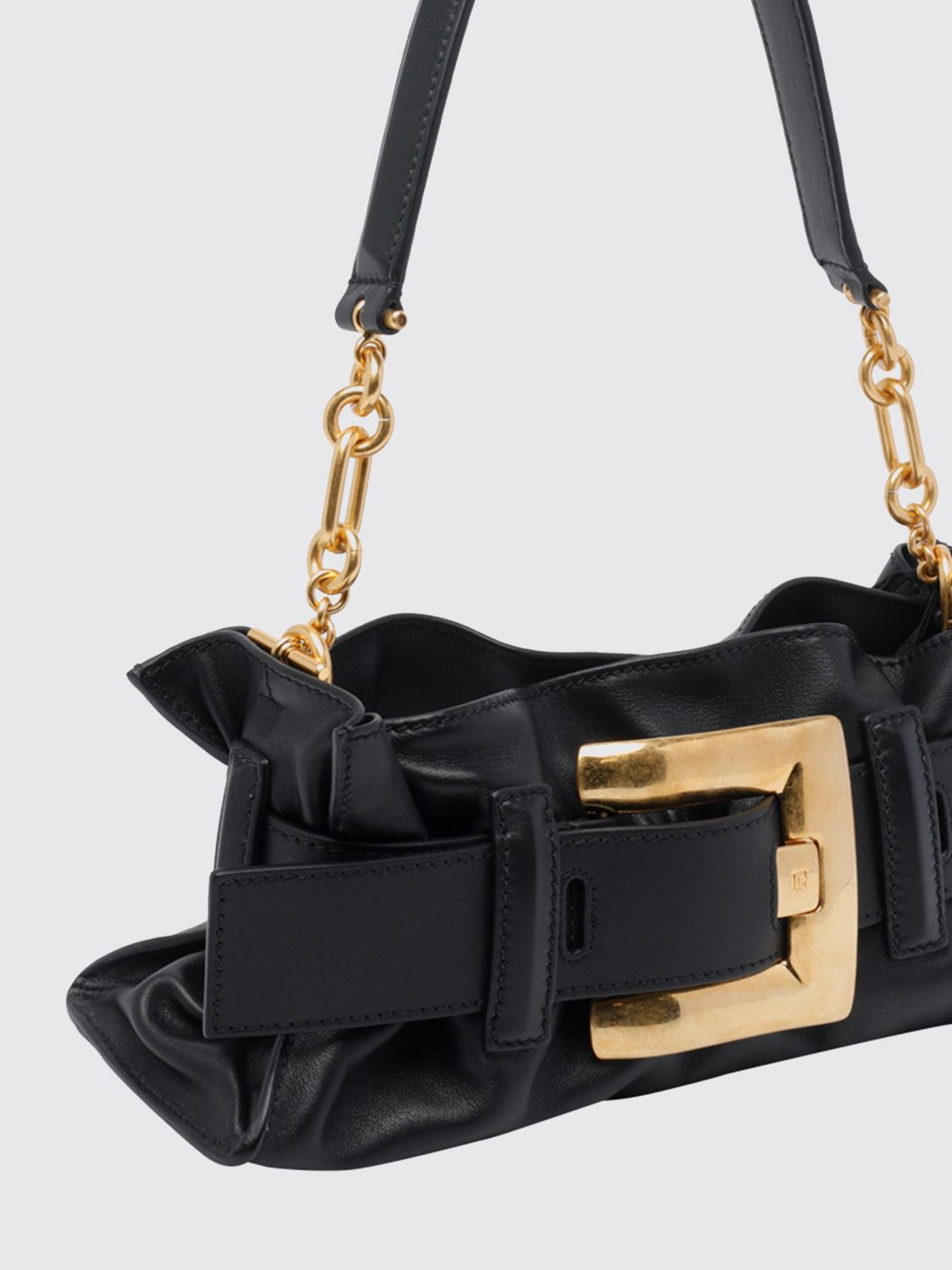 woman's shoulder bag