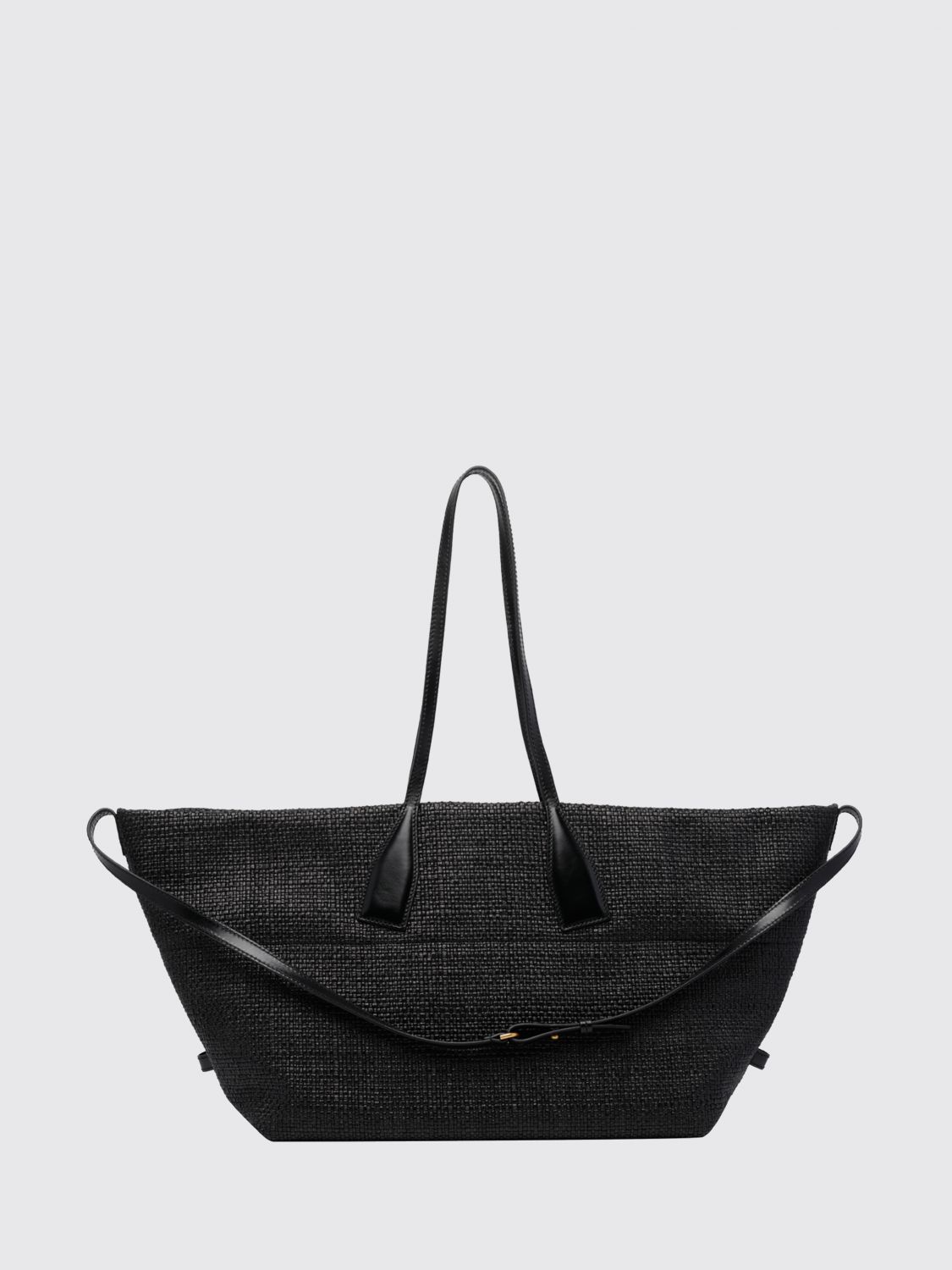 woman's shoulder bag
