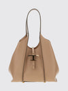 woman's shoulder bag