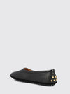 woman's ballet flat