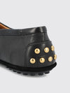 woman's ballet flat