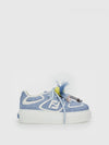 woman's sneakers