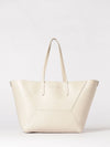woman's shoulder bag