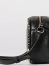 woman's shoulder bag