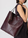 woman's shoulder bag chloé