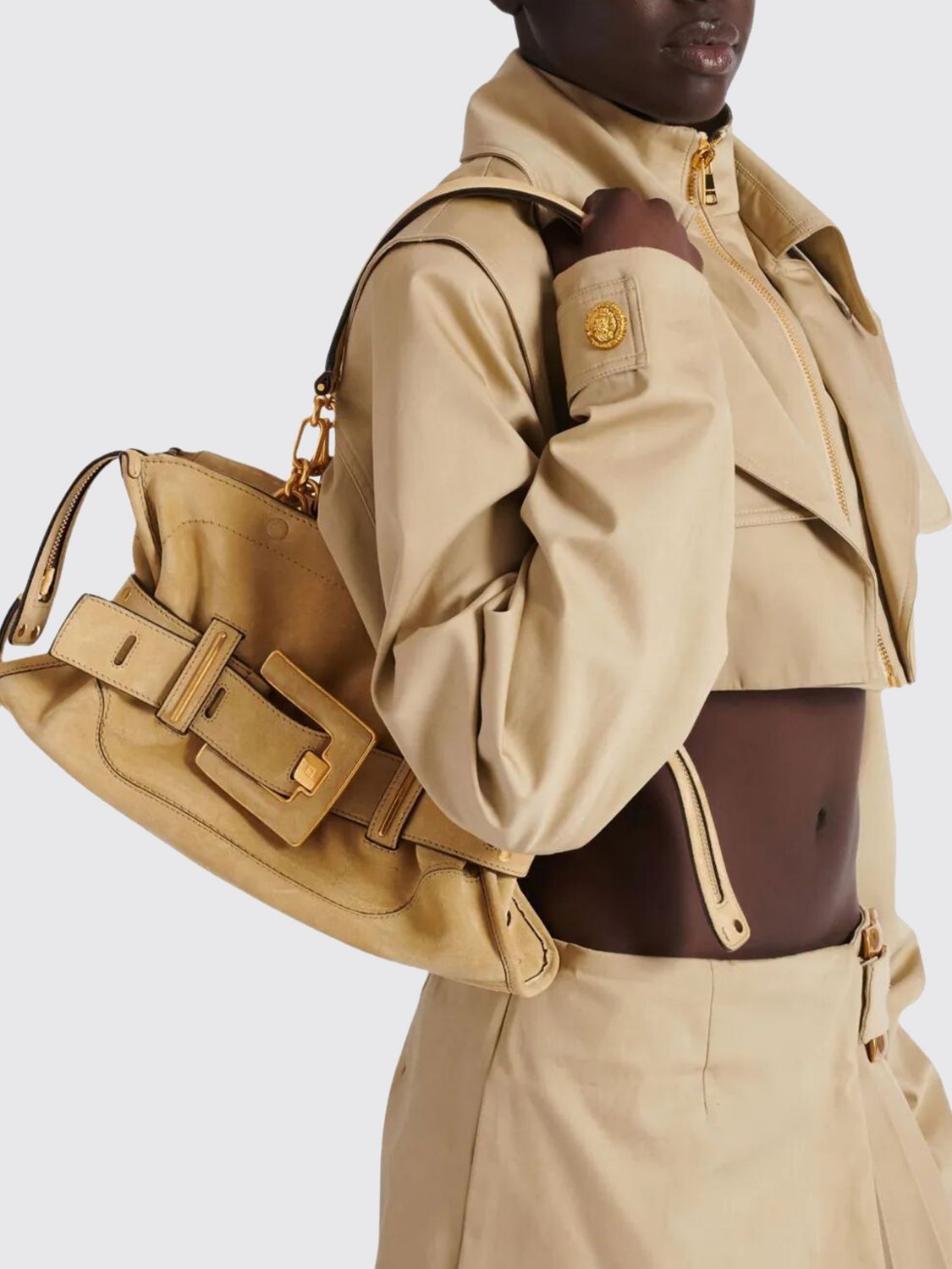 woman's shoulder bag