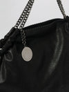 woman's tote bag