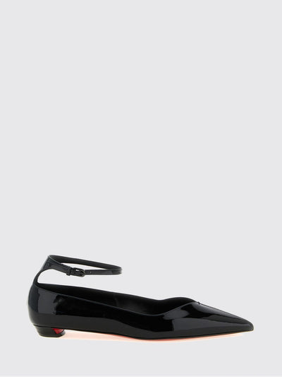 woman's ballet flat