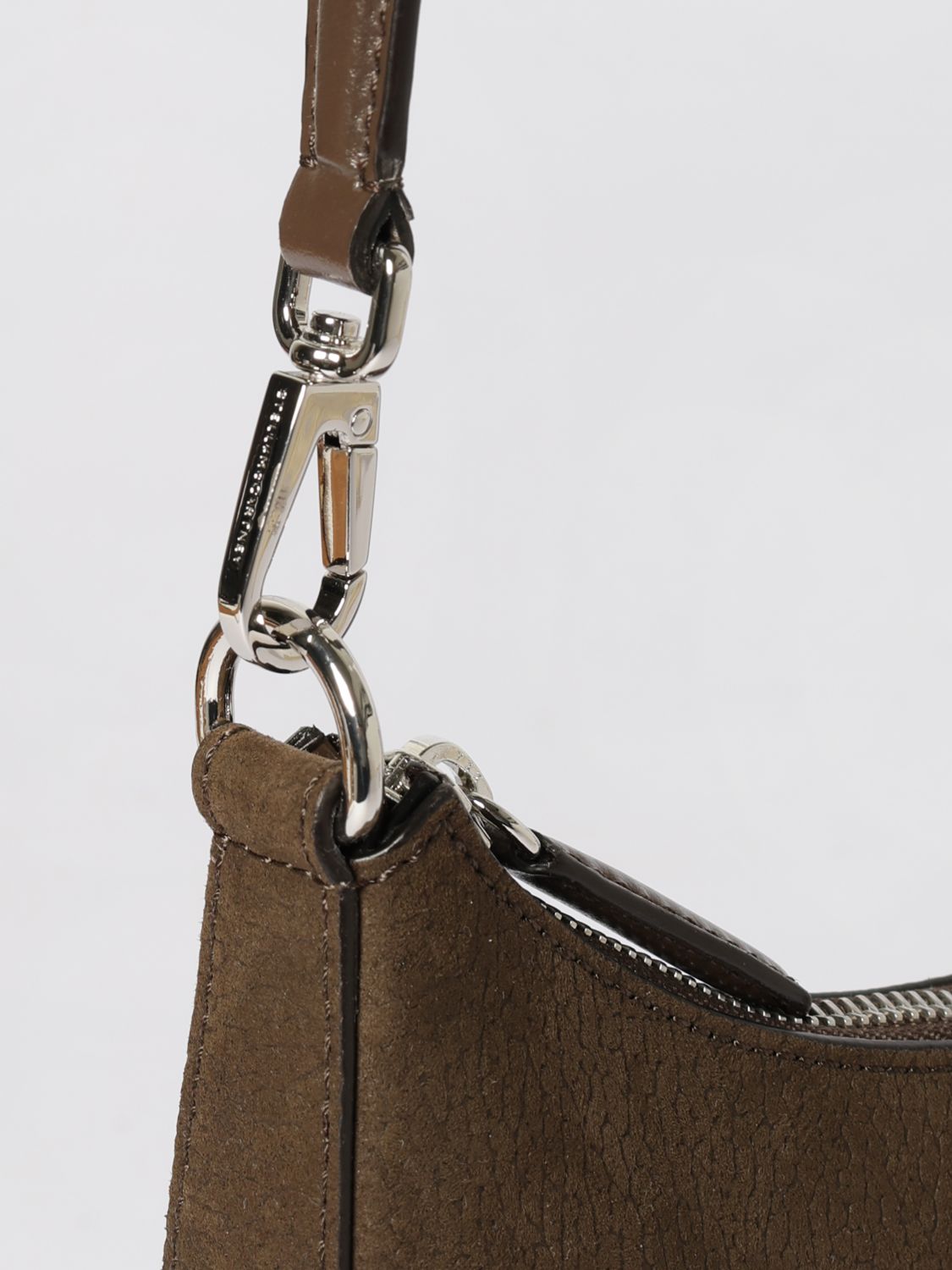 woman's shoulder bag