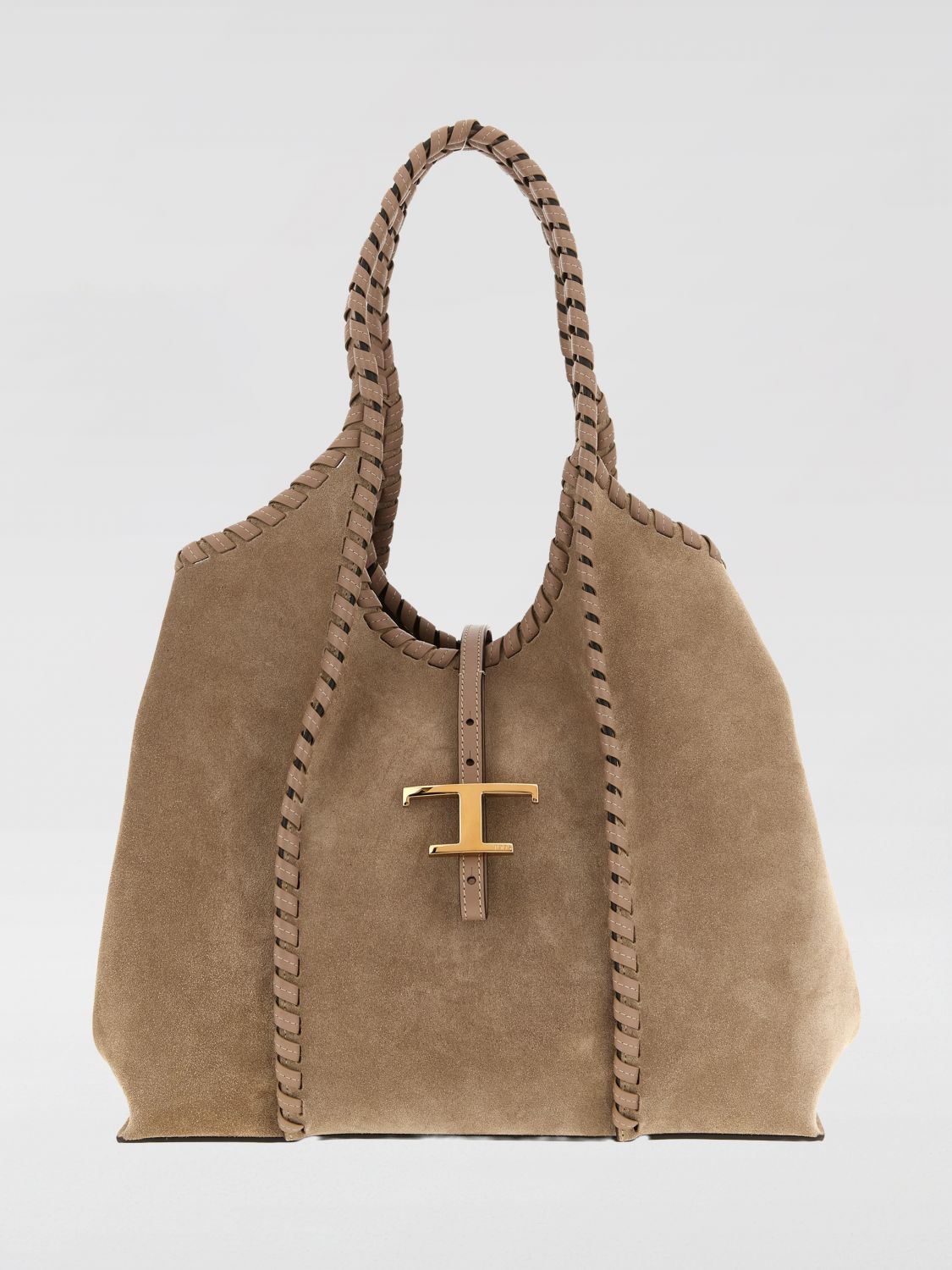 woman's shoulder bag