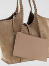 woman's shoulder bag