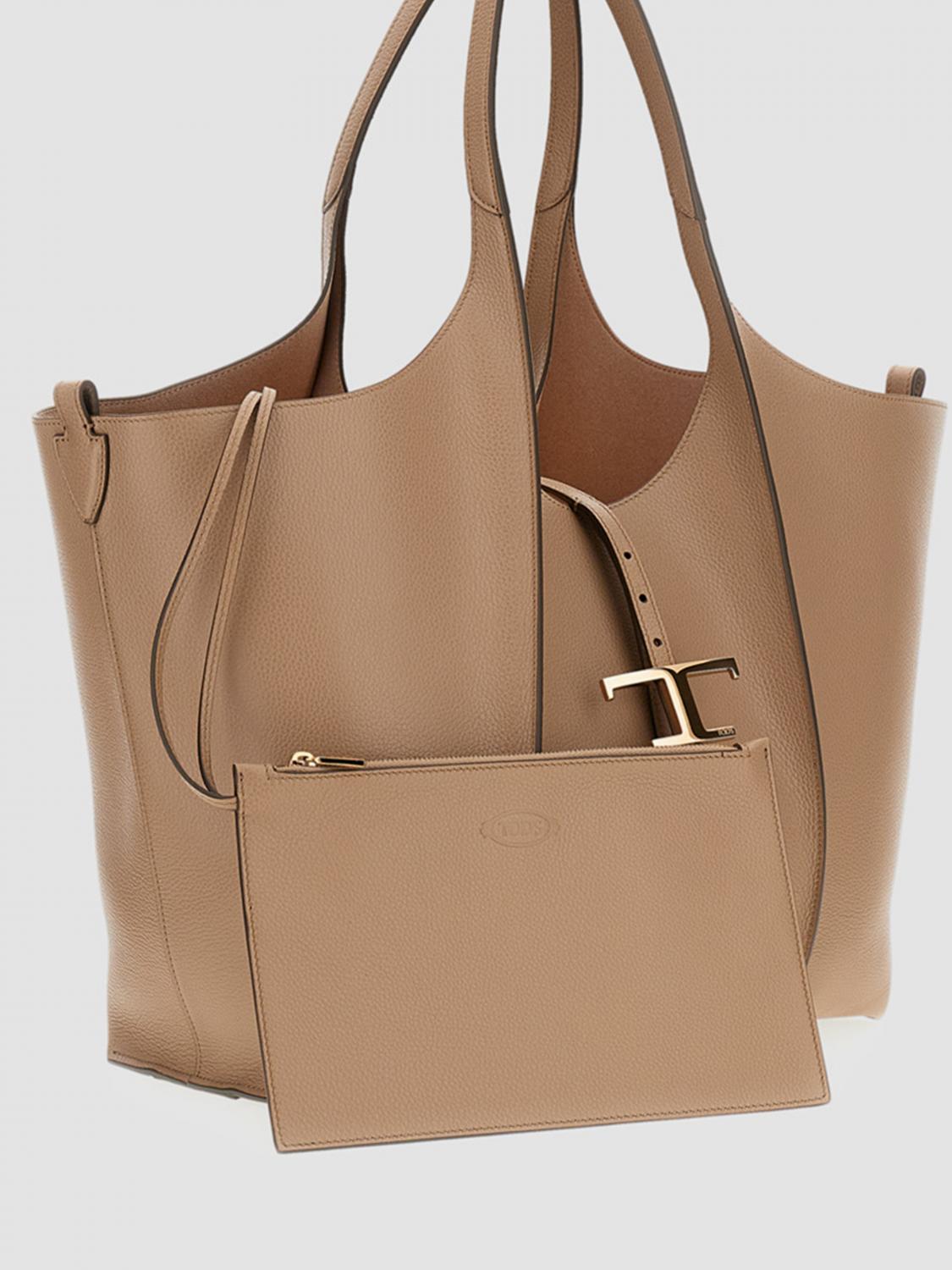 woman's shoulder bag