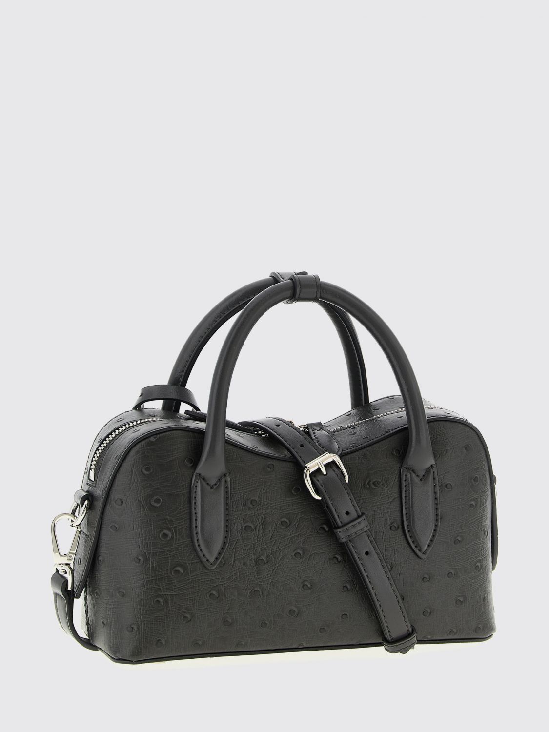 woman's shoulder bag