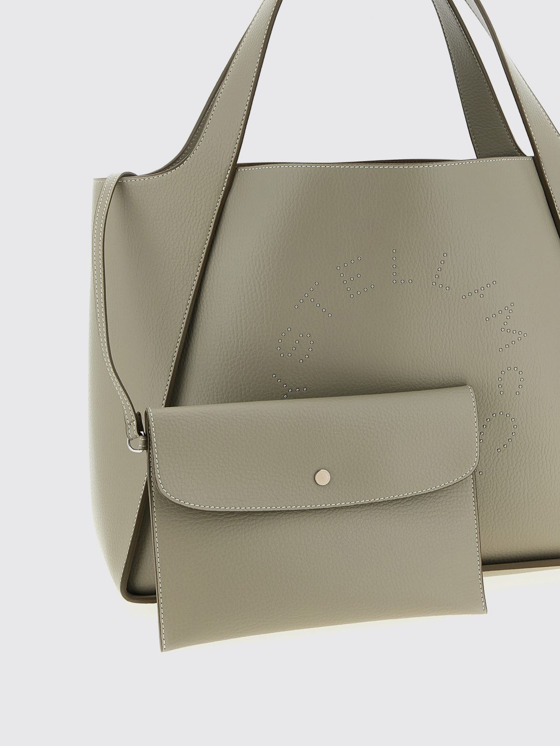 woman's shoulder bag