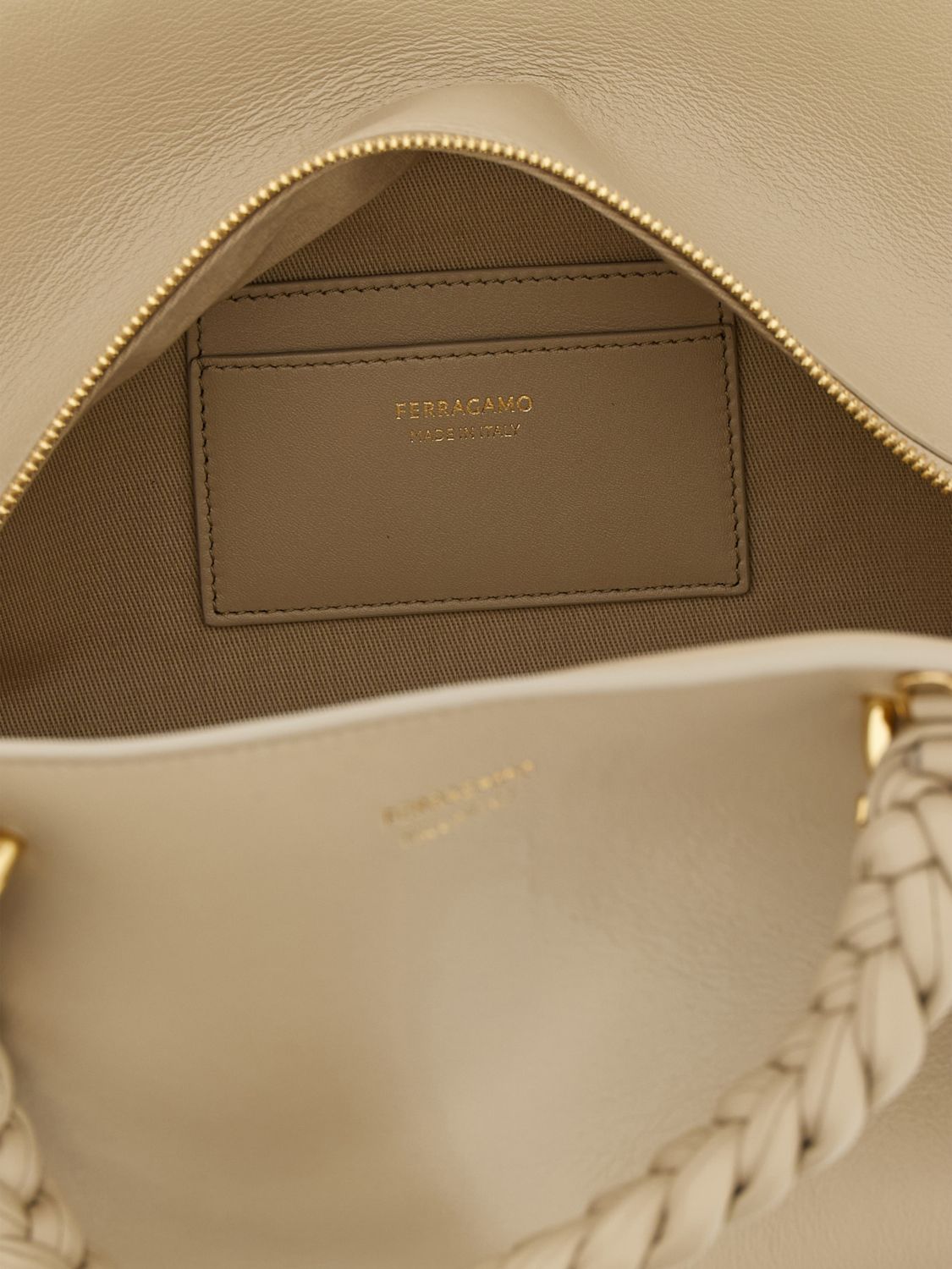 woman's shoulder bag