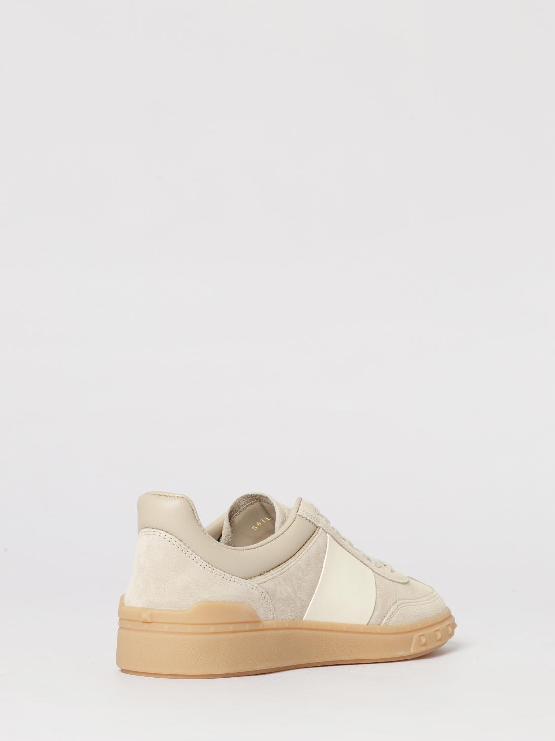 woman's sneakers