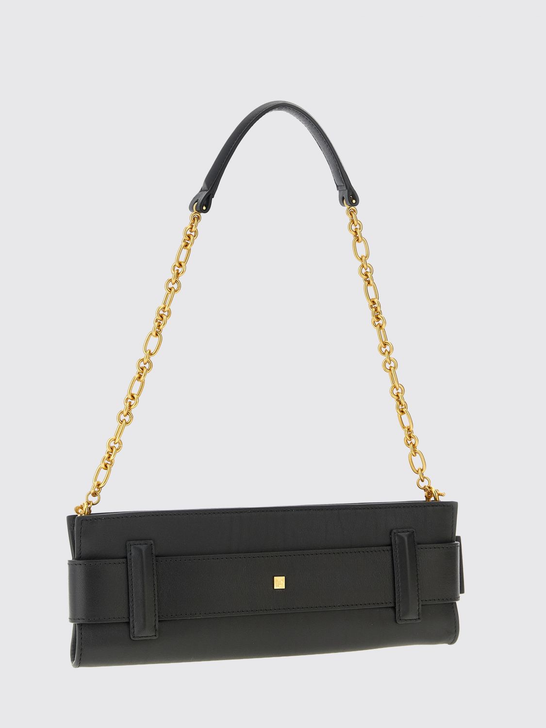 woman's shoulder bag