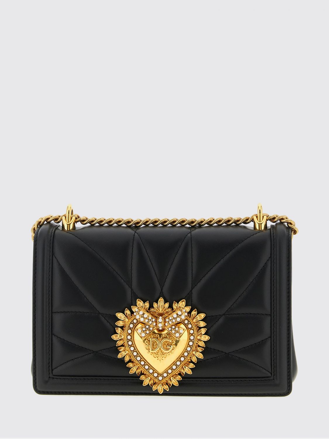 woman's shoulder bag