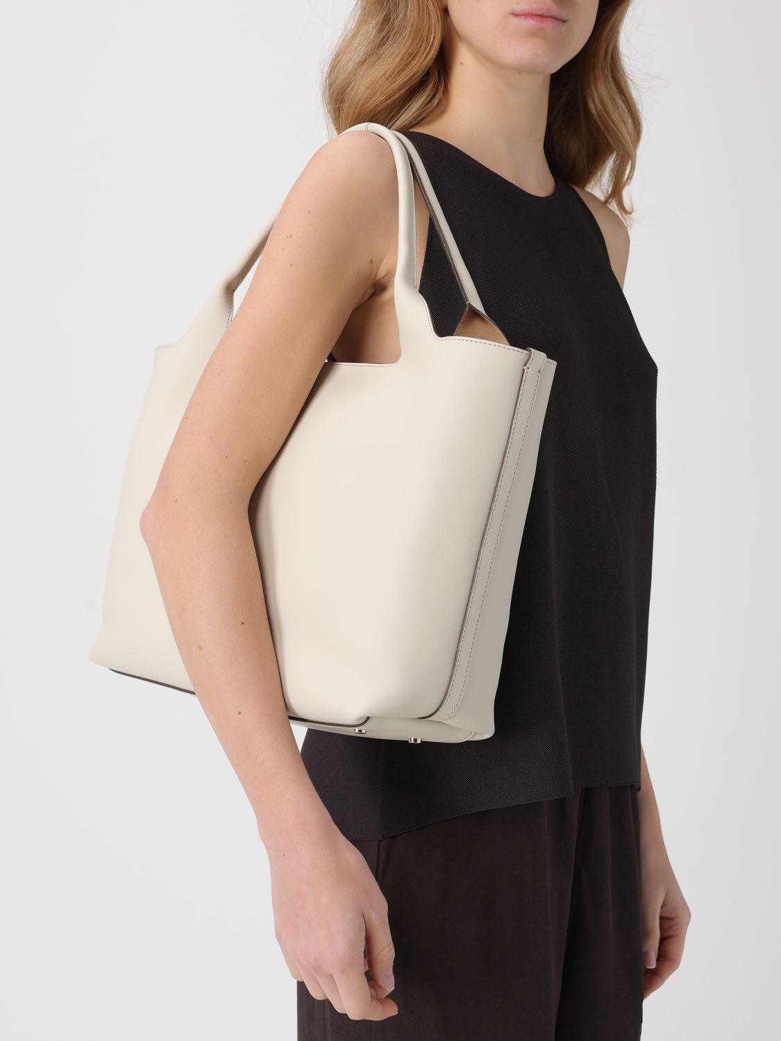 woman's handbag