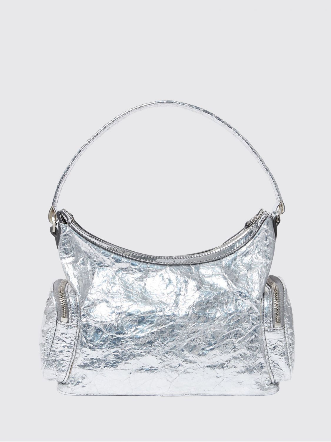 woman's shoulder bag