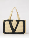 woman's tote bag