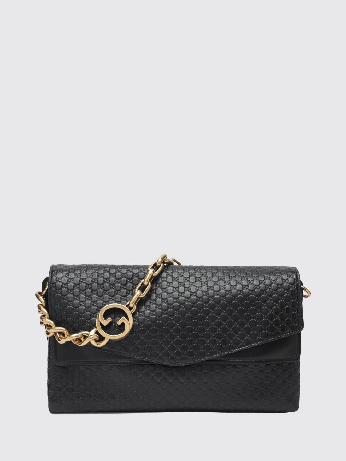 woman's shoulder bag