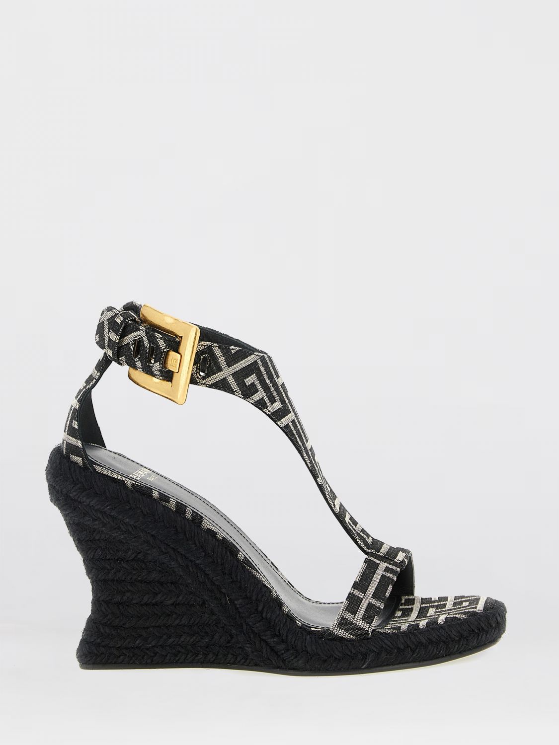 woman's espadrille