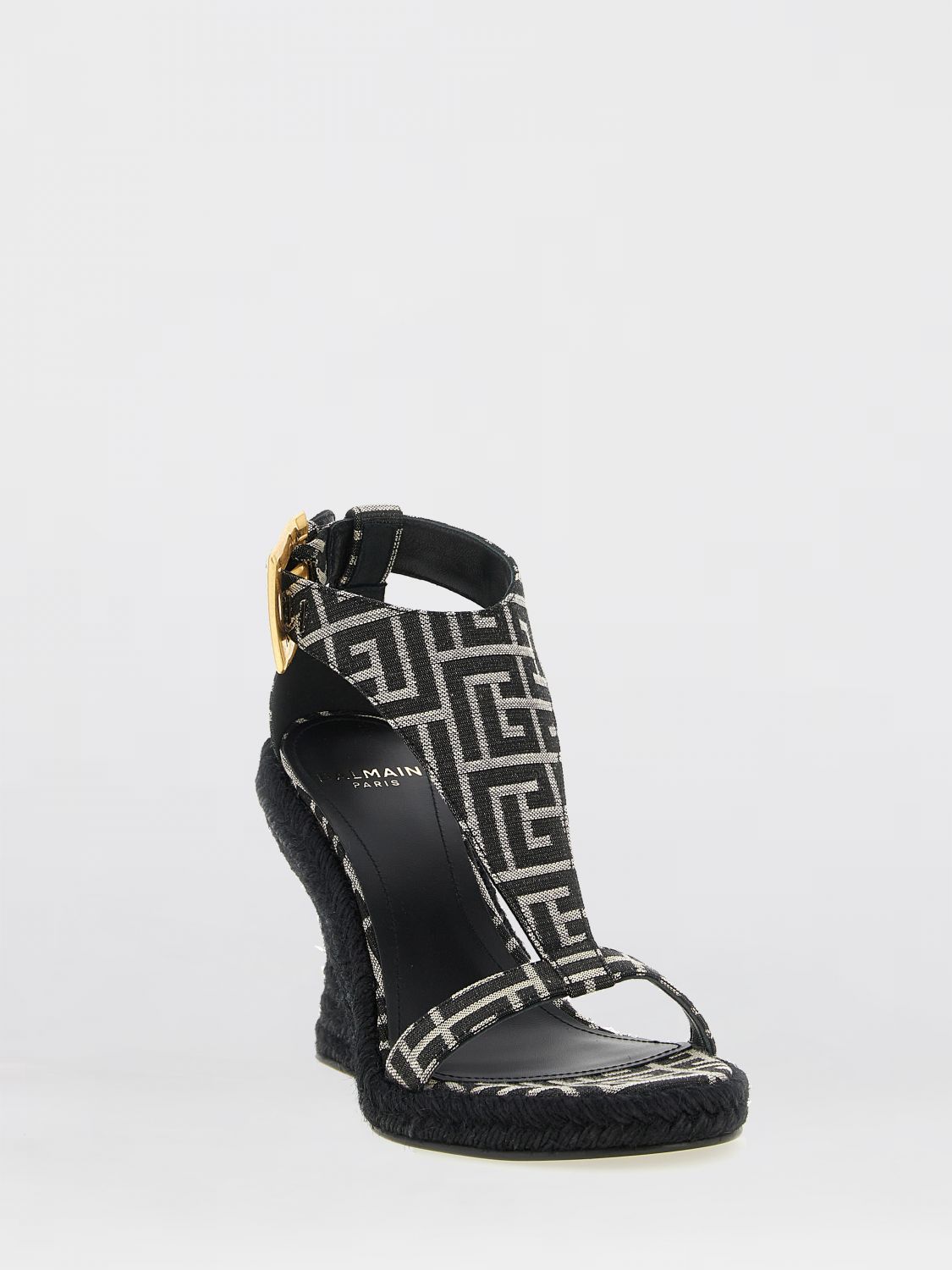 woman's espadrille