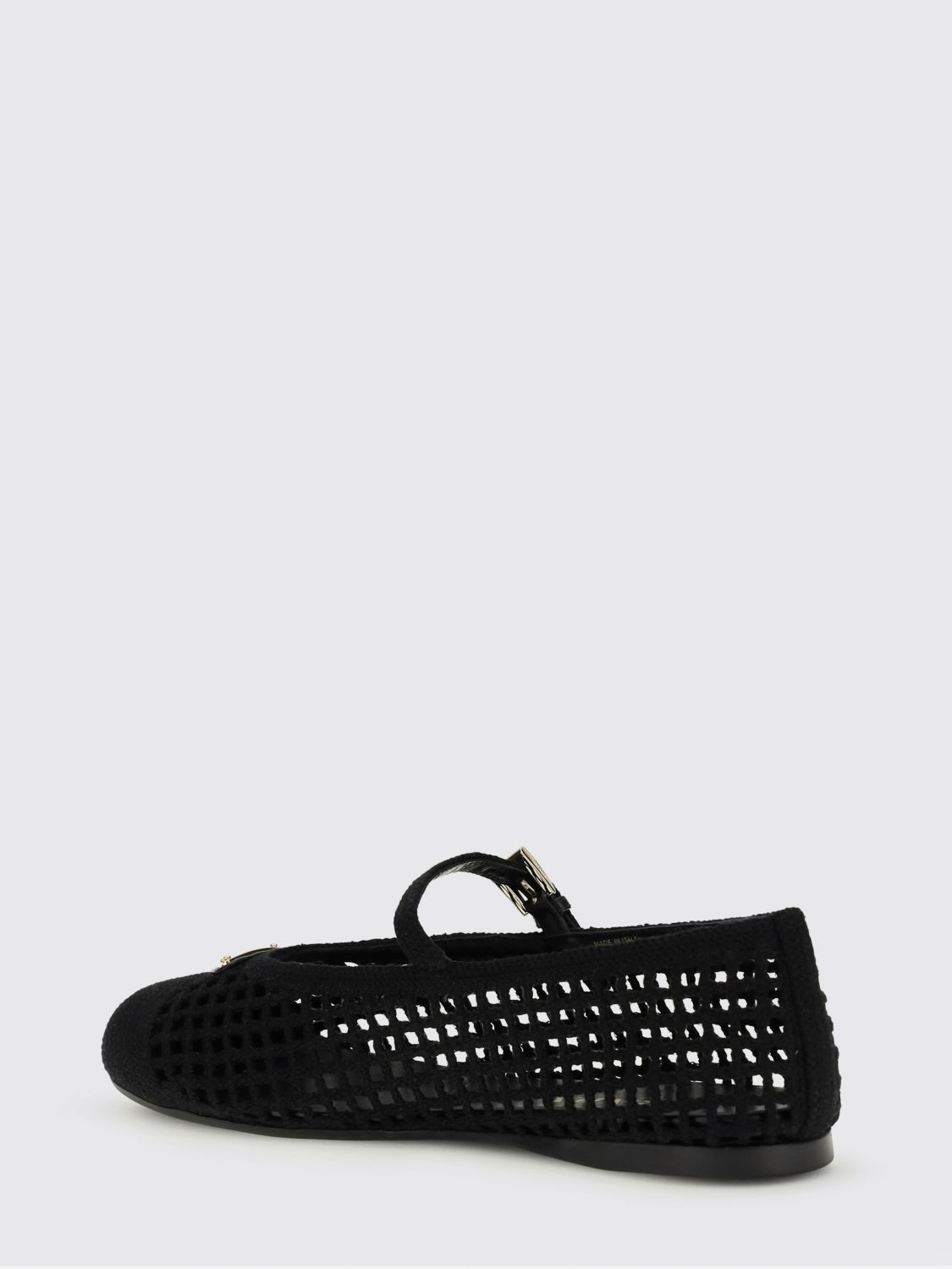 woman's ballet flat