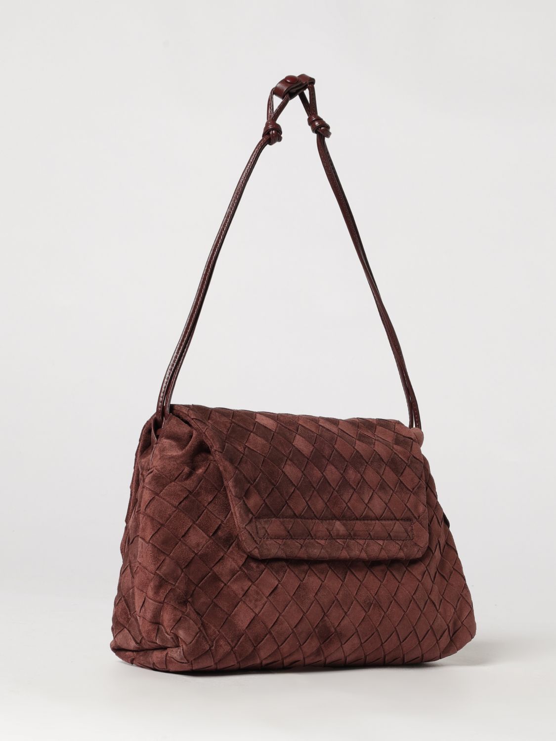 woman's shoulder bag