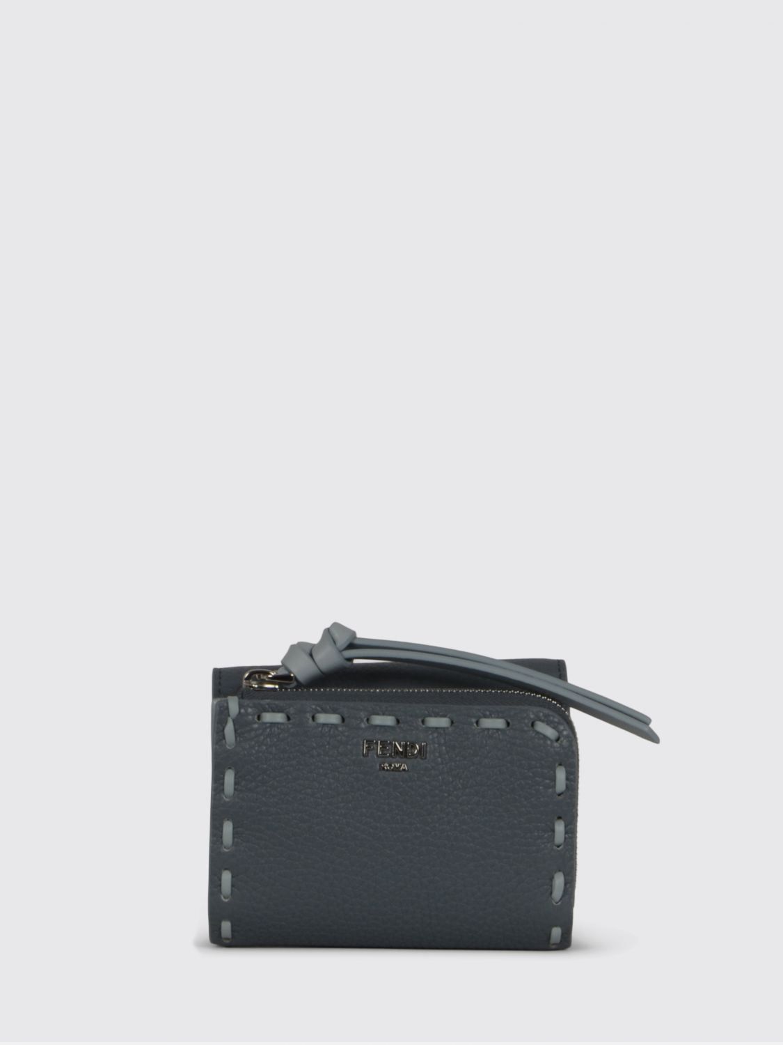 woman's wallet
