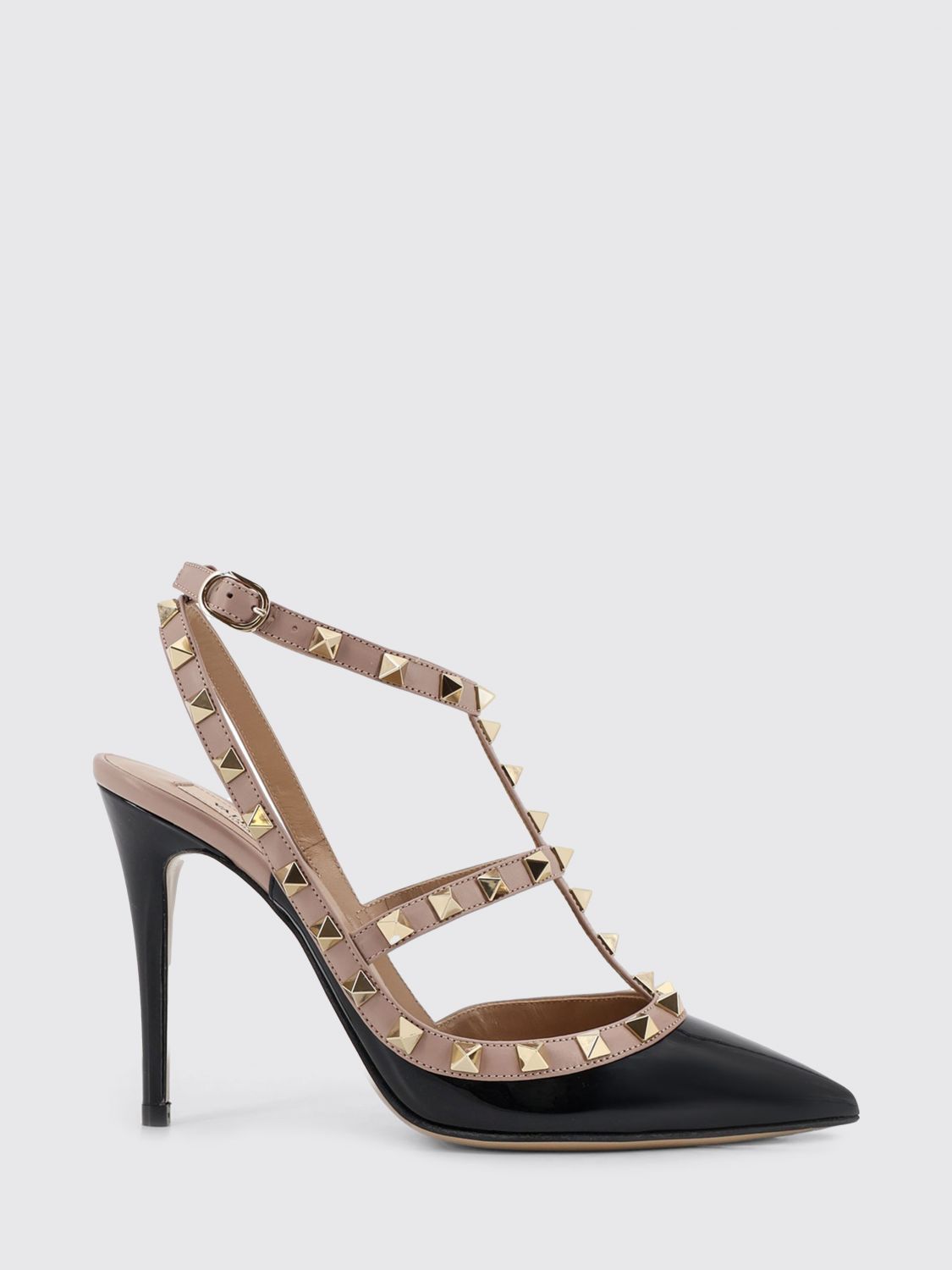 rockstud leather pumps