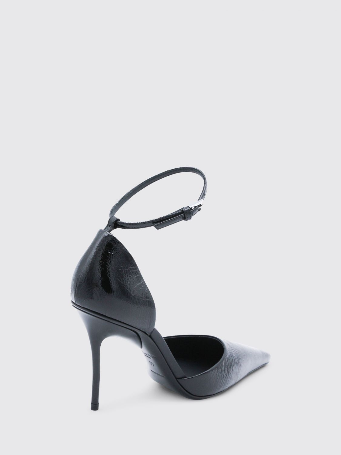 woman's pump