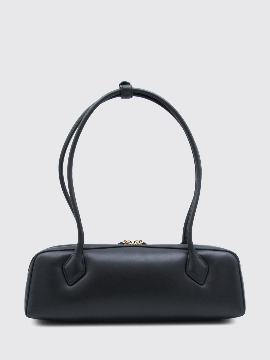 woman's shoulder bag