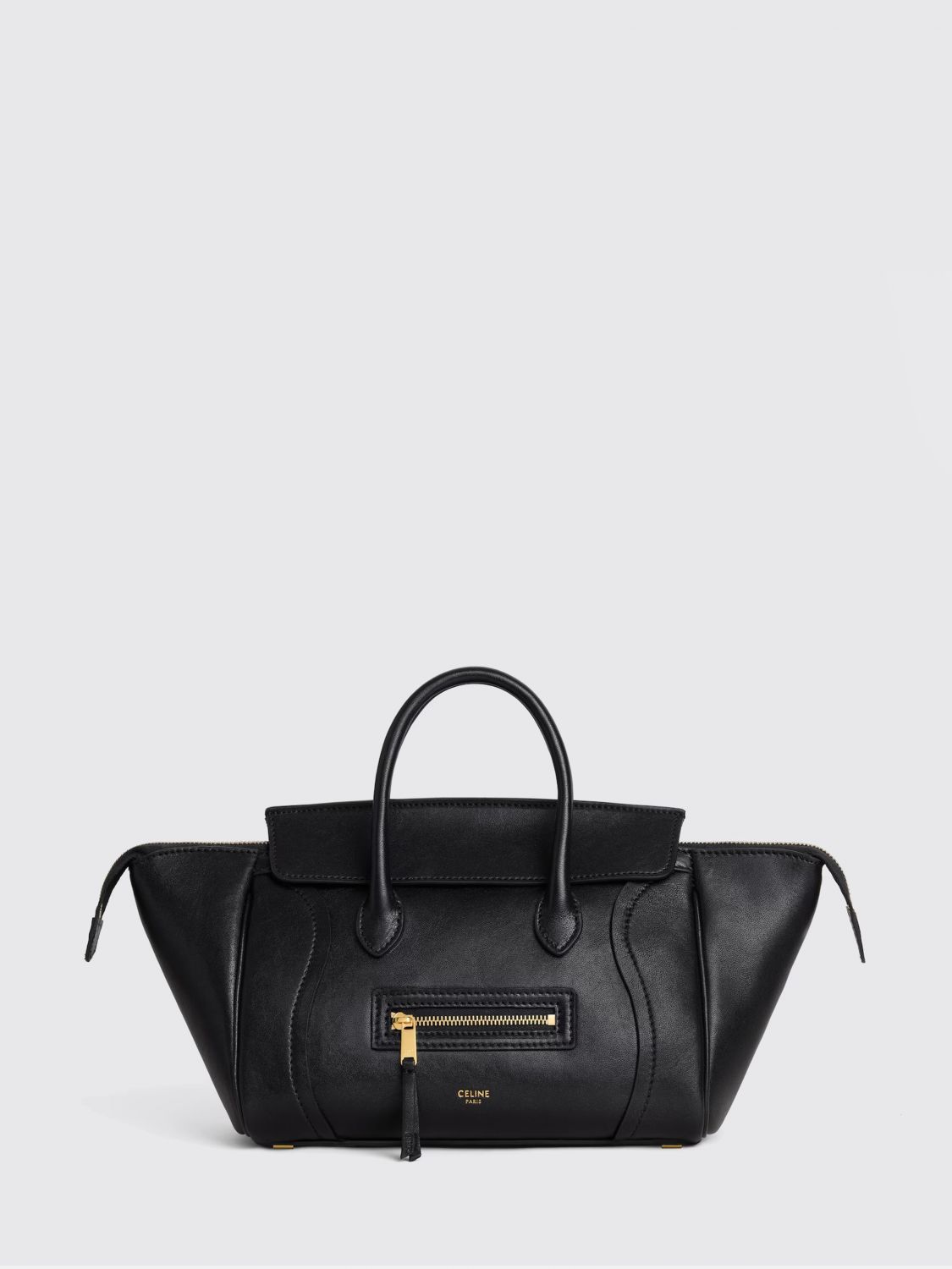 woman's tote bag