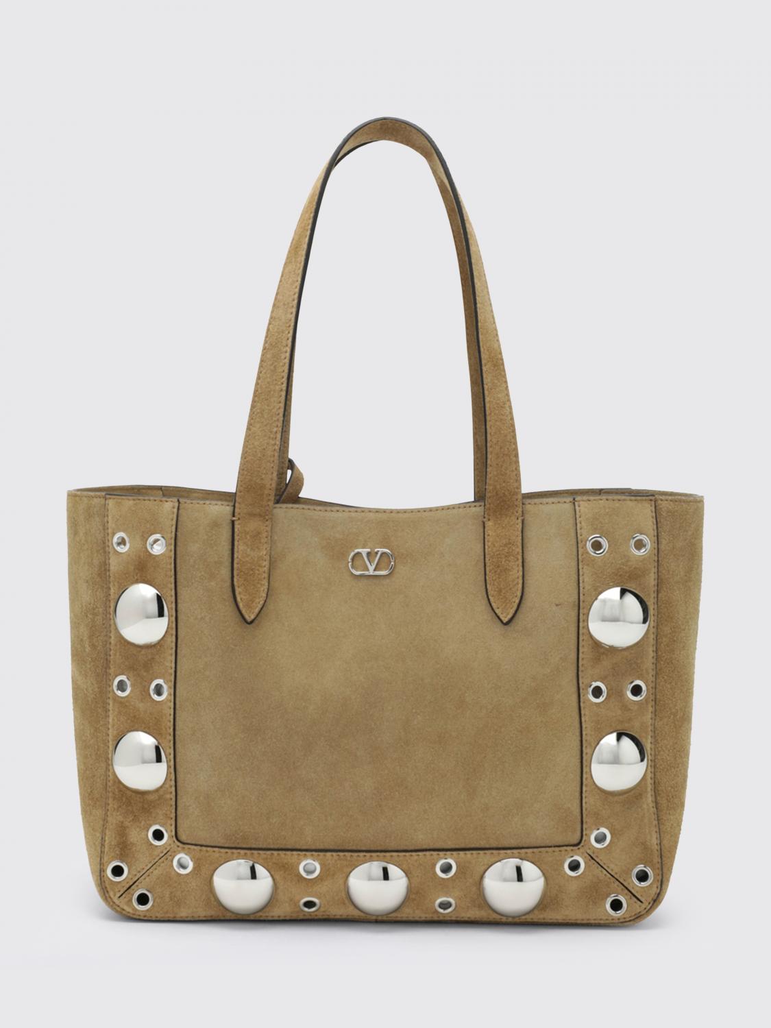 woman's shoulder bag