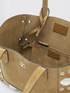 woman's shoulder bag