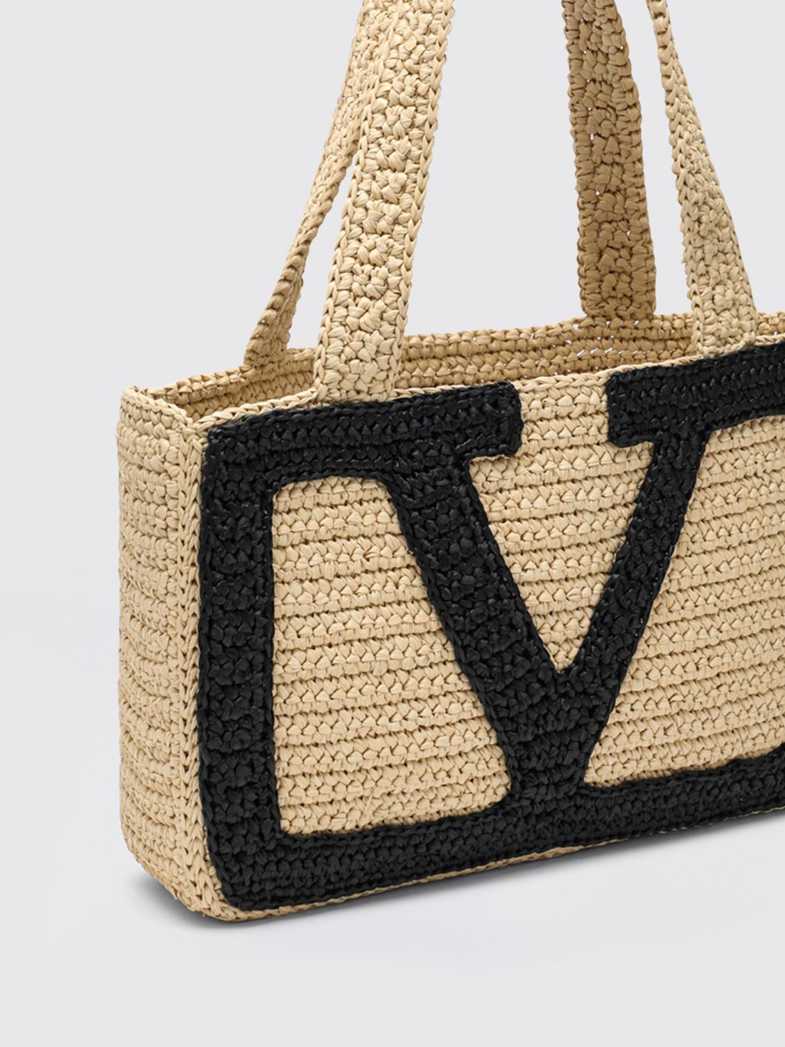 woman's tote bag