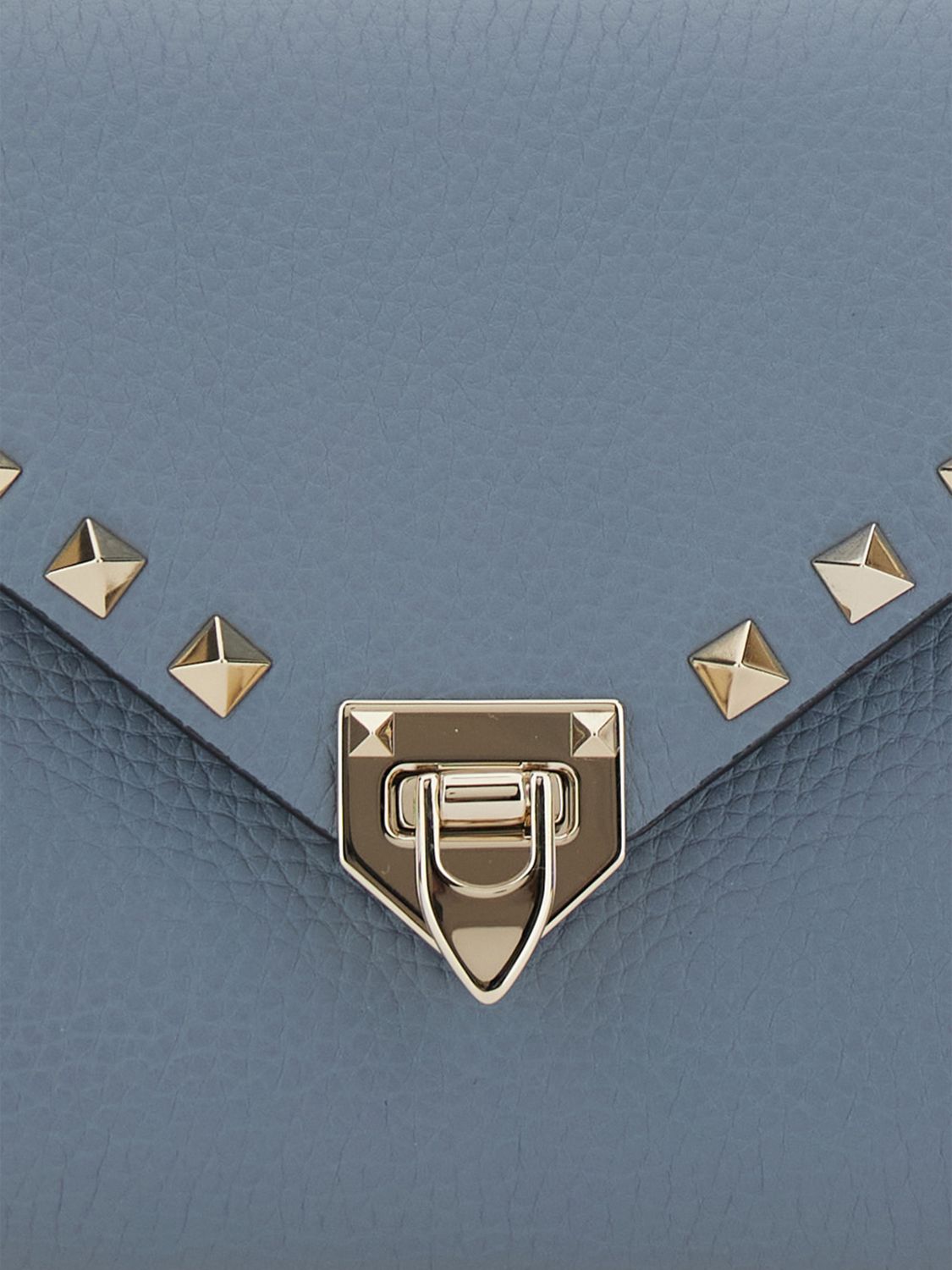 rockstud grained leather bag