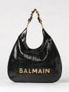 woman's shoulder bag