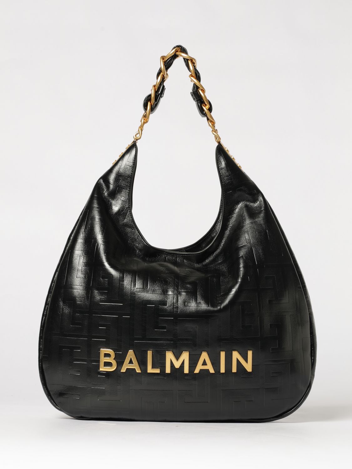 woman's shoulder bag