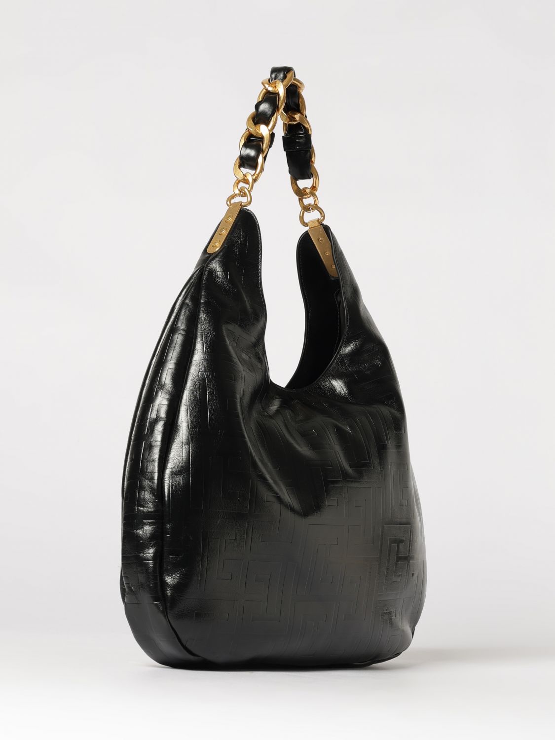 woman's shoulder bag