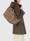 woman's shoulder bag