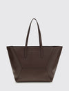 woman's tote bag