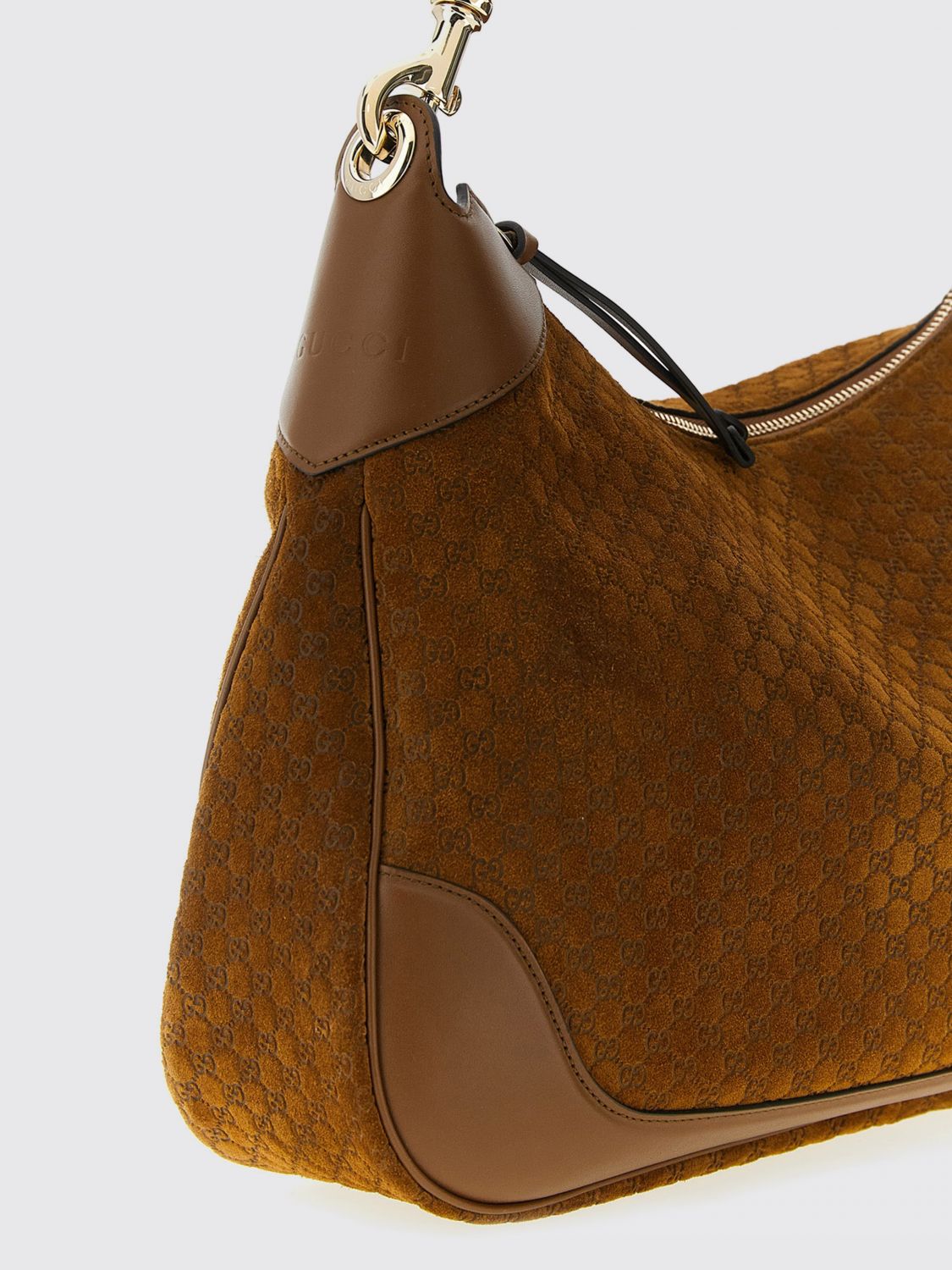 woman's shoulder bag