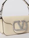 woman's shoulder bag