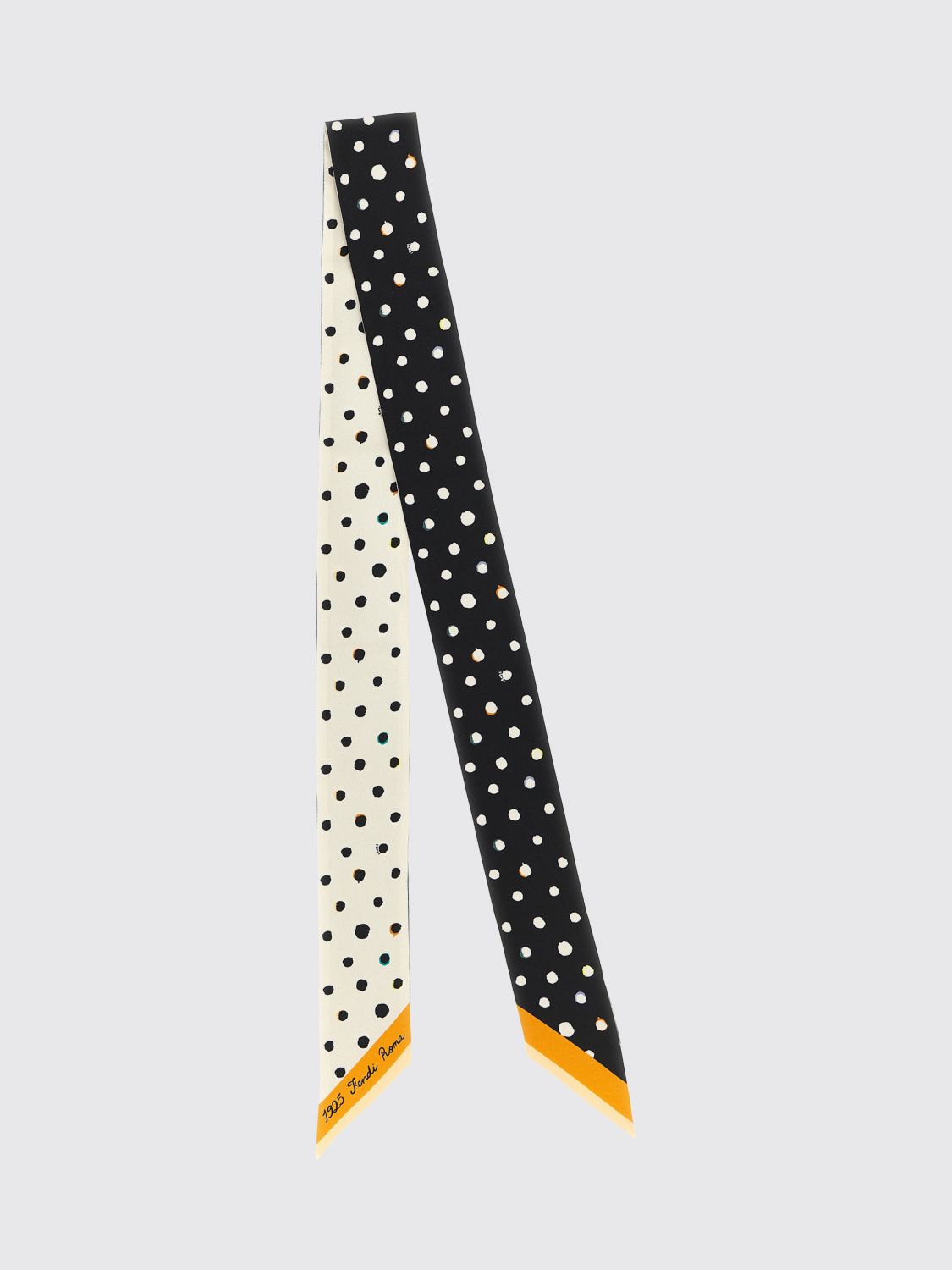 woman's neck scarf